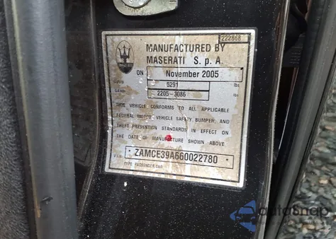 2006 Maserati Quattroporte Executive Gt/Sport Gt z USA, uszkodzony, nr VIN ZAMCE39A660022780